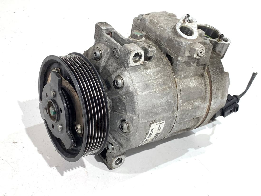 Компресор кондиціонера Volkswagen Touran 699357