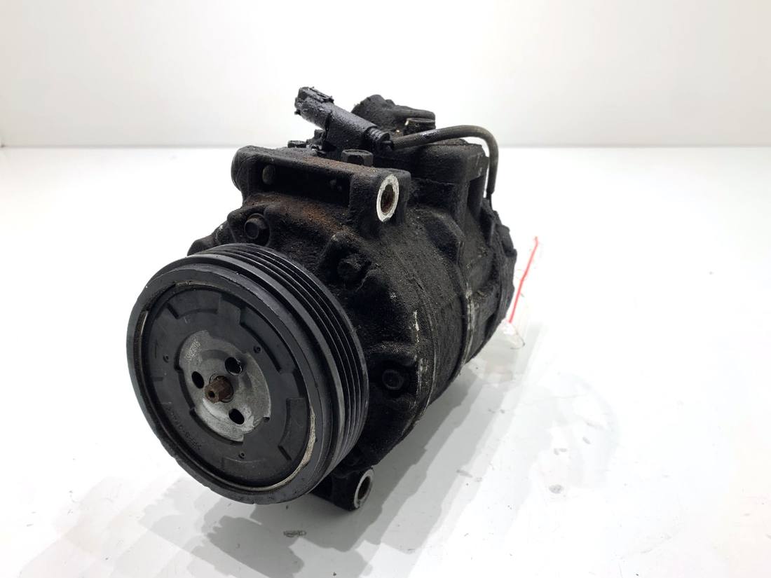 Компрессор кондиционера BMW 5 E60 6950152