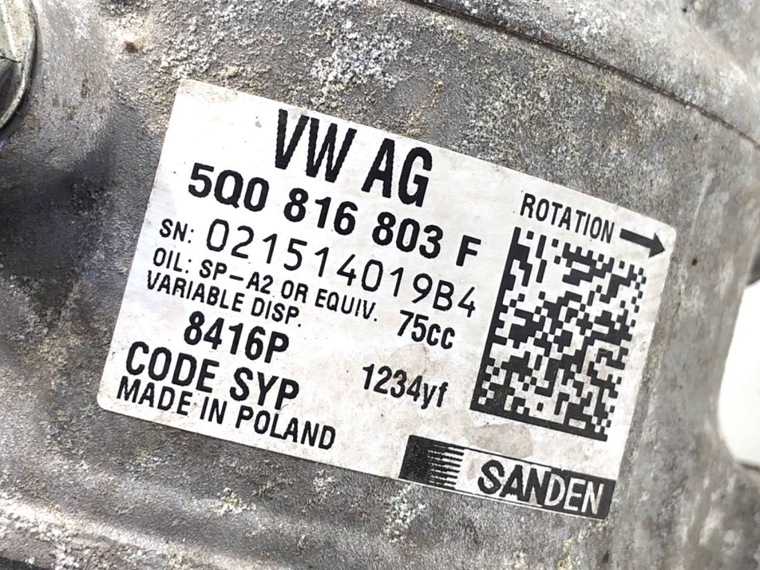 Компресор кондиціонера Skoda Fabia 3 5Q0816803F — фото деталі 4