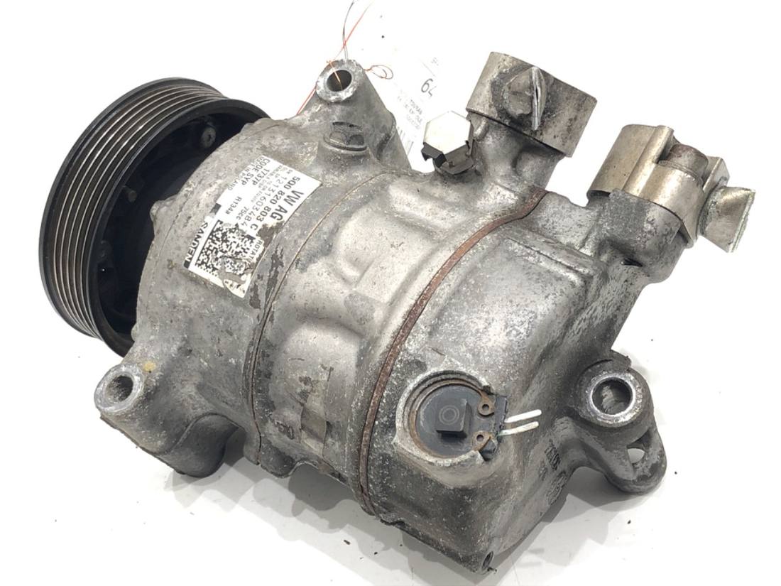 Компресор кондиціонера Volkswagen Touran 5Q0820803C — фото деталі 3