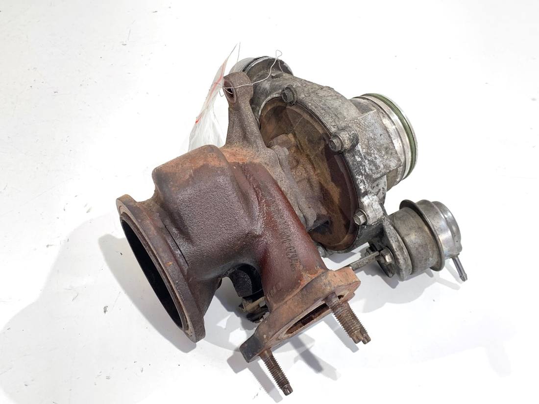 Компрессор кондиционера Volvo V40 31380130