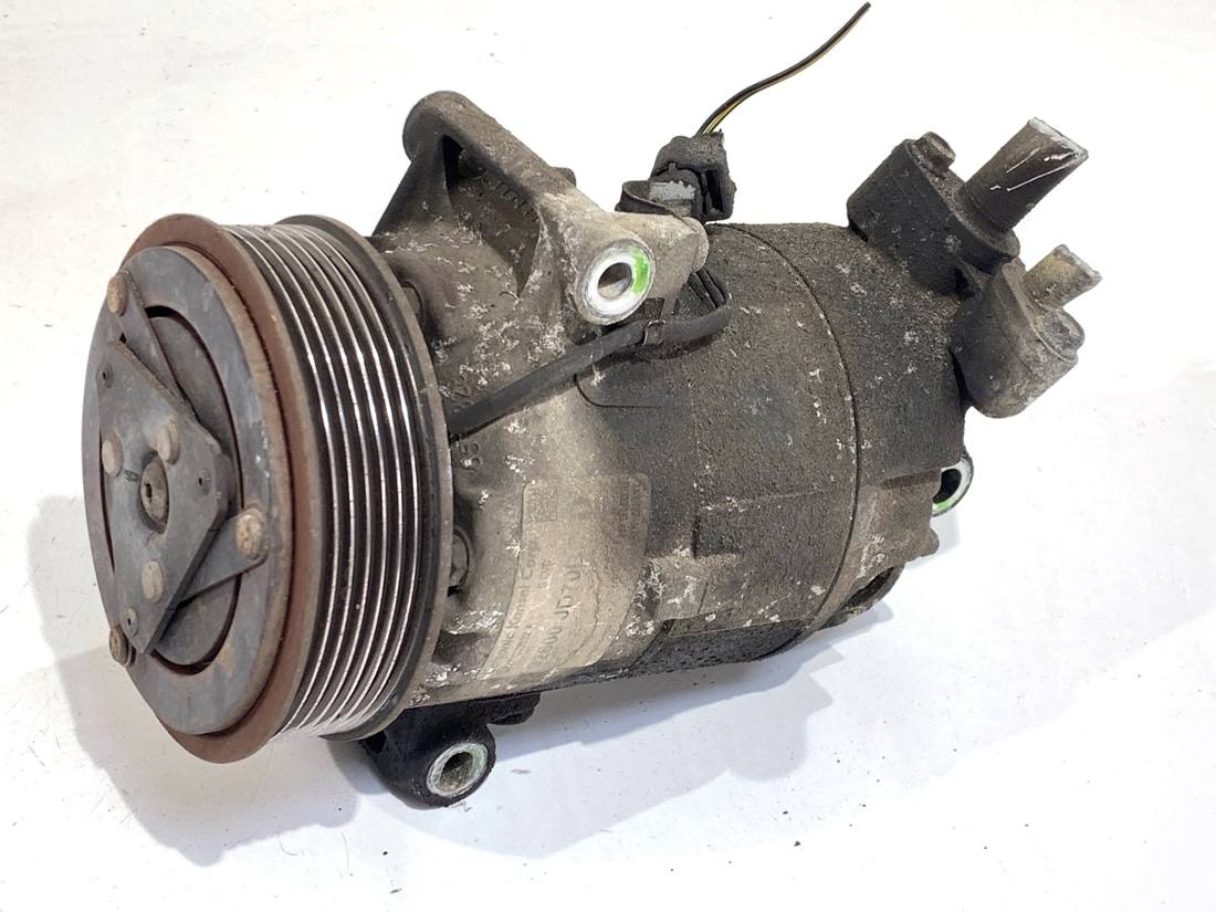 Компрессор кондиционера Nissan Qashqai 92600JD70B