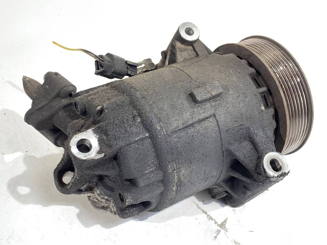 Компрессор кондиционера Nissan Qashqai 92600JD70B — фото детали 2