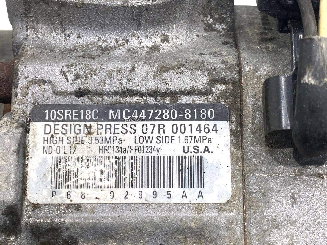 Компресор кондиціонера Jeep Grand Cherokee MC447280-8180 — фото деталі 5