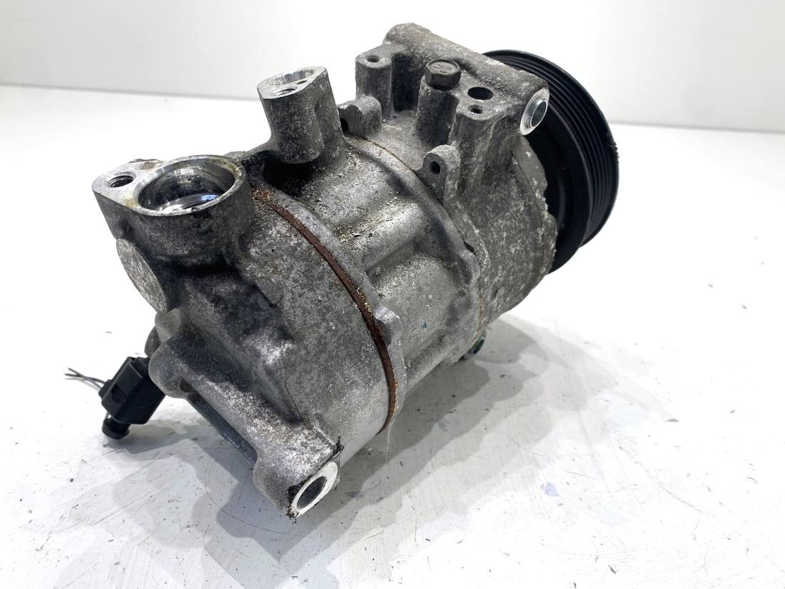 Компрессор кондиционера Audi A5 8T 8W5816803 — фото детали 2
