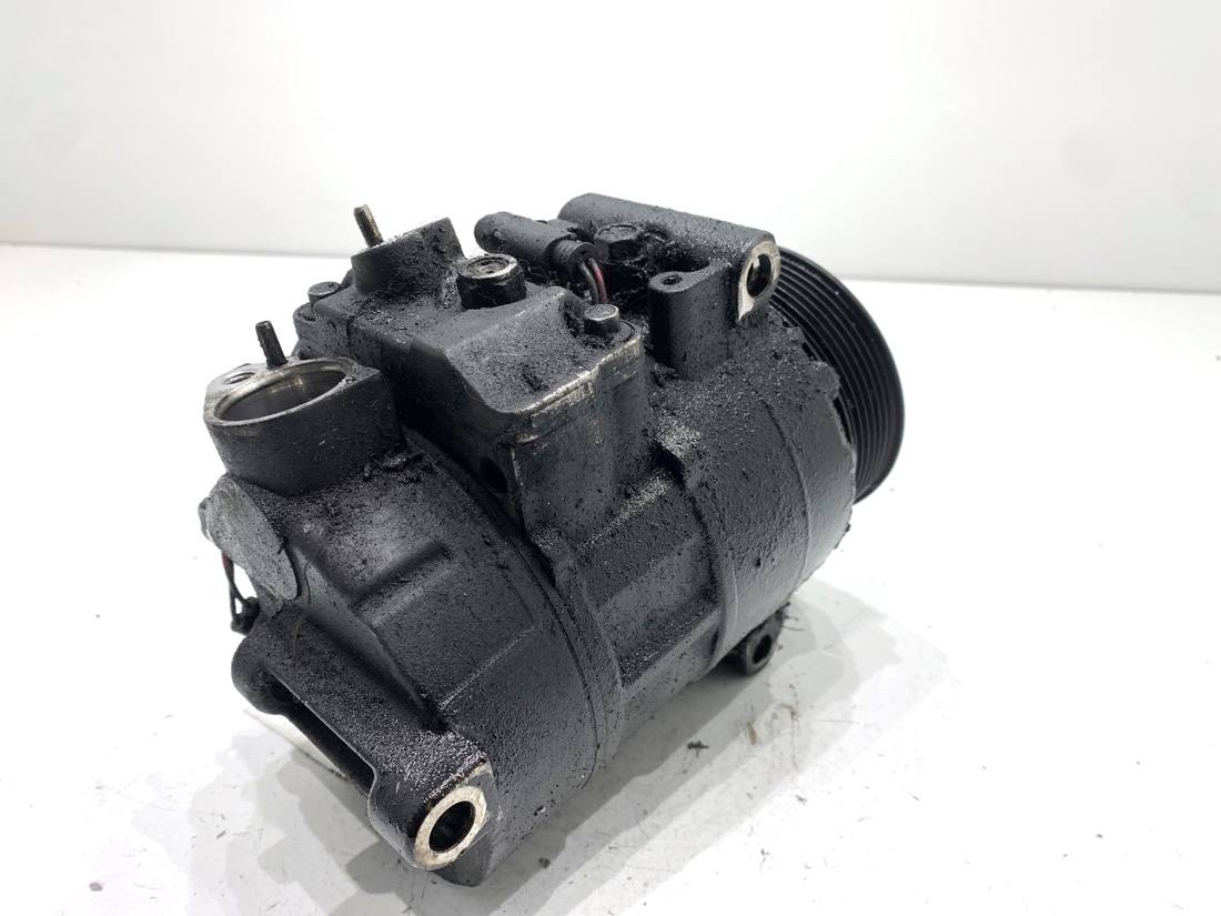 Компресор кондиціонера Mercedes E W212 A0022303211 — фото деталі 2