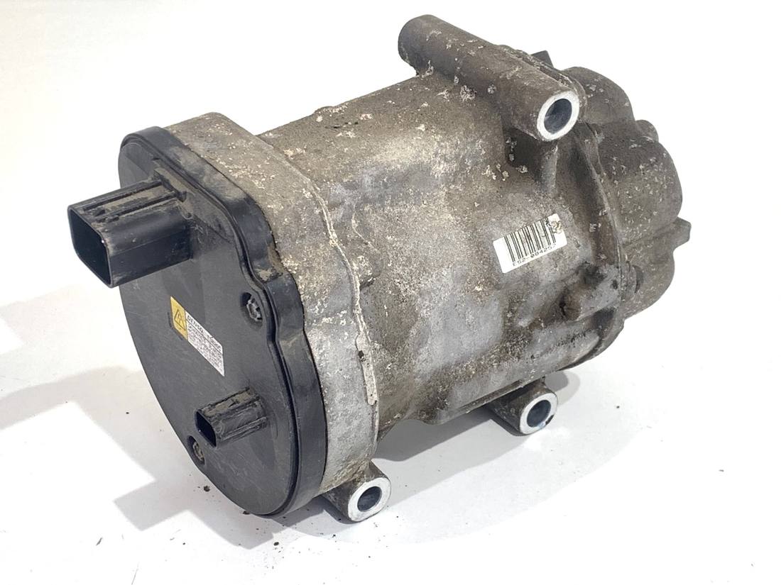 Компресор кондиціонера Toyota Corolla E21 042400-0370