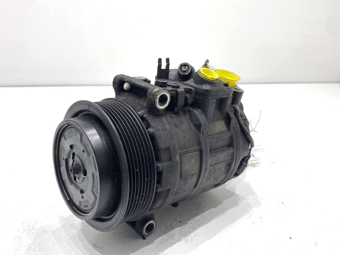 Компрессор кондиционера Porsche Panamera 94812601103