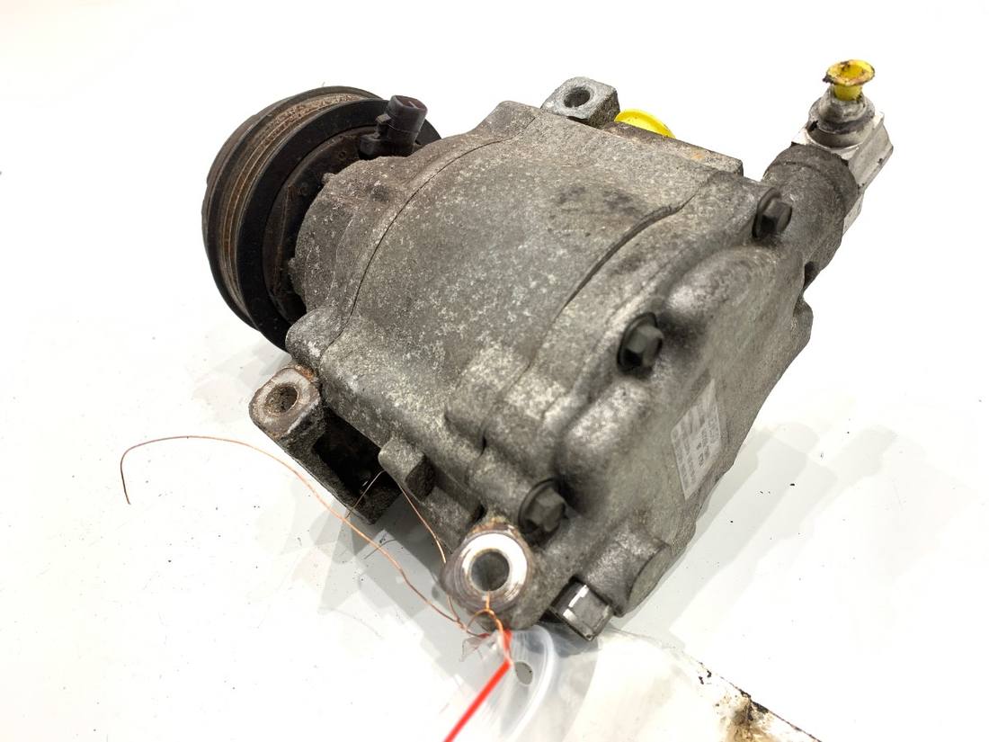 Компресор кондиціонера Subaru Outback 447260-7940 — фото деталі 2