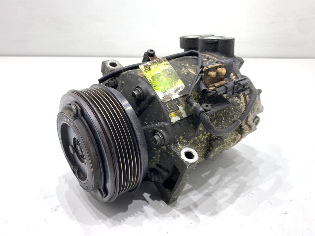 Компрессор кондиционера Volvo S80 30780442