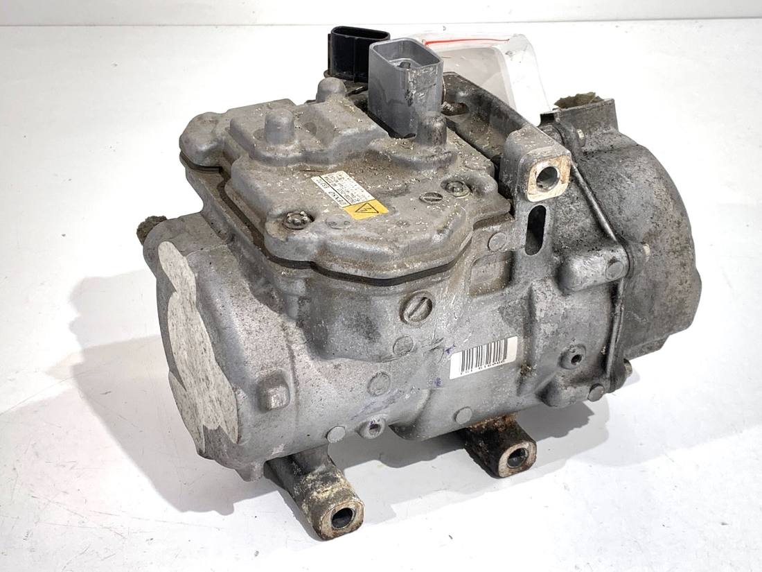 Компресор кондиціонера Toyota Rav4 042200-0533