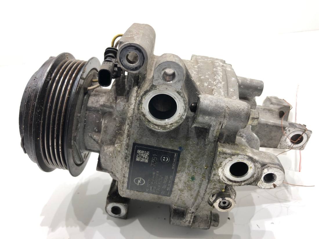 Компресор кондиціонера Opel Astra K 39217351