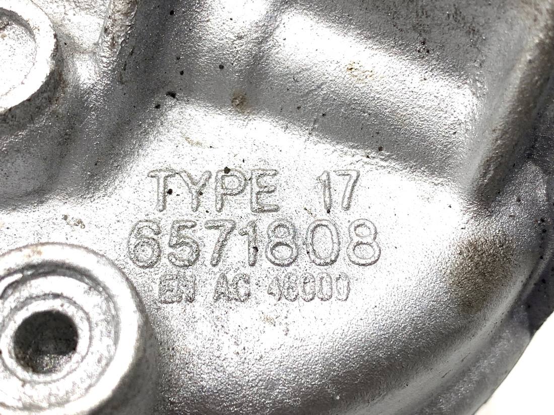 Компресор кондиціонера Skoda Fabia 3 6571808 — фото деталі 4