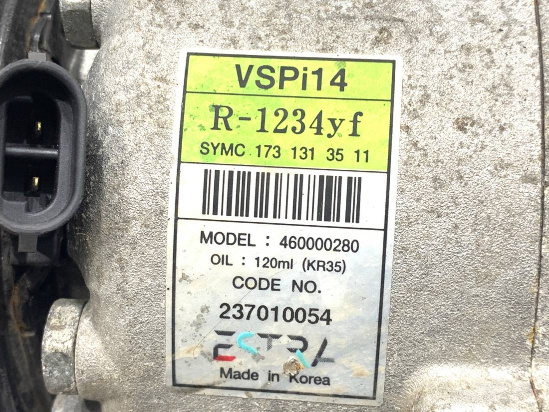 Компрессор кондиционера Ssangyong Torres 237010054 — фото детали 4
