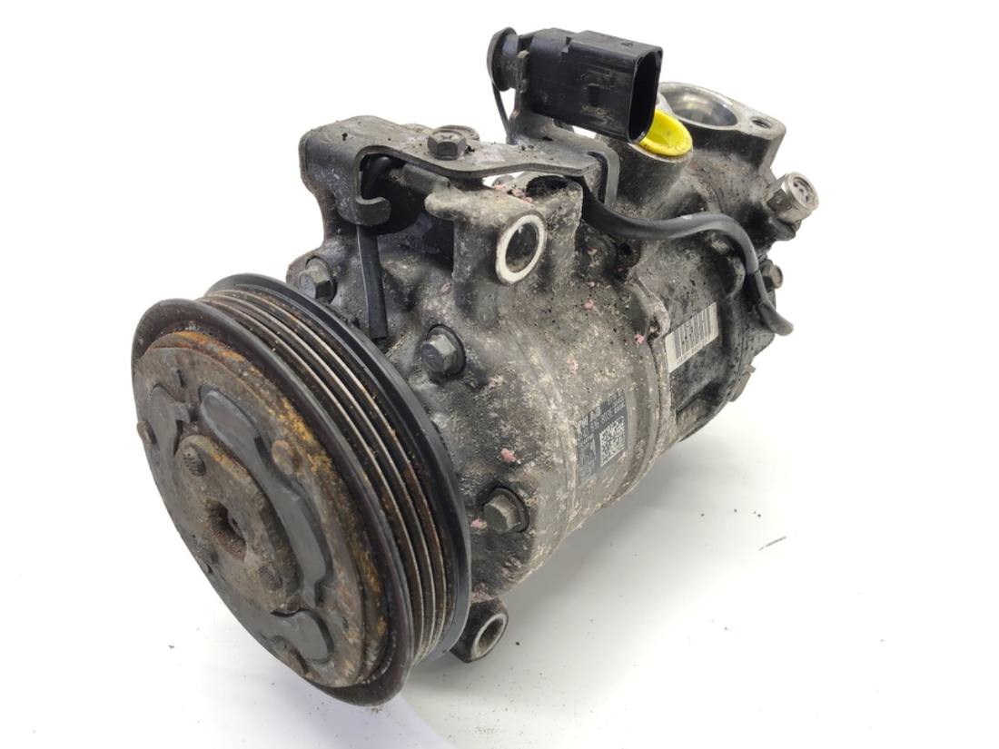 Компрессор кондиционера Audi A8 D5 4N0816803E
