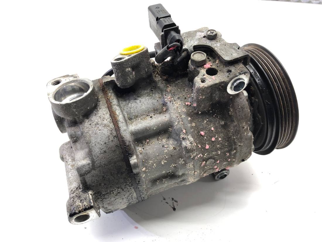 Компрессор кондиционера Audi A8 D5 4N0816803E — фото детали 3
