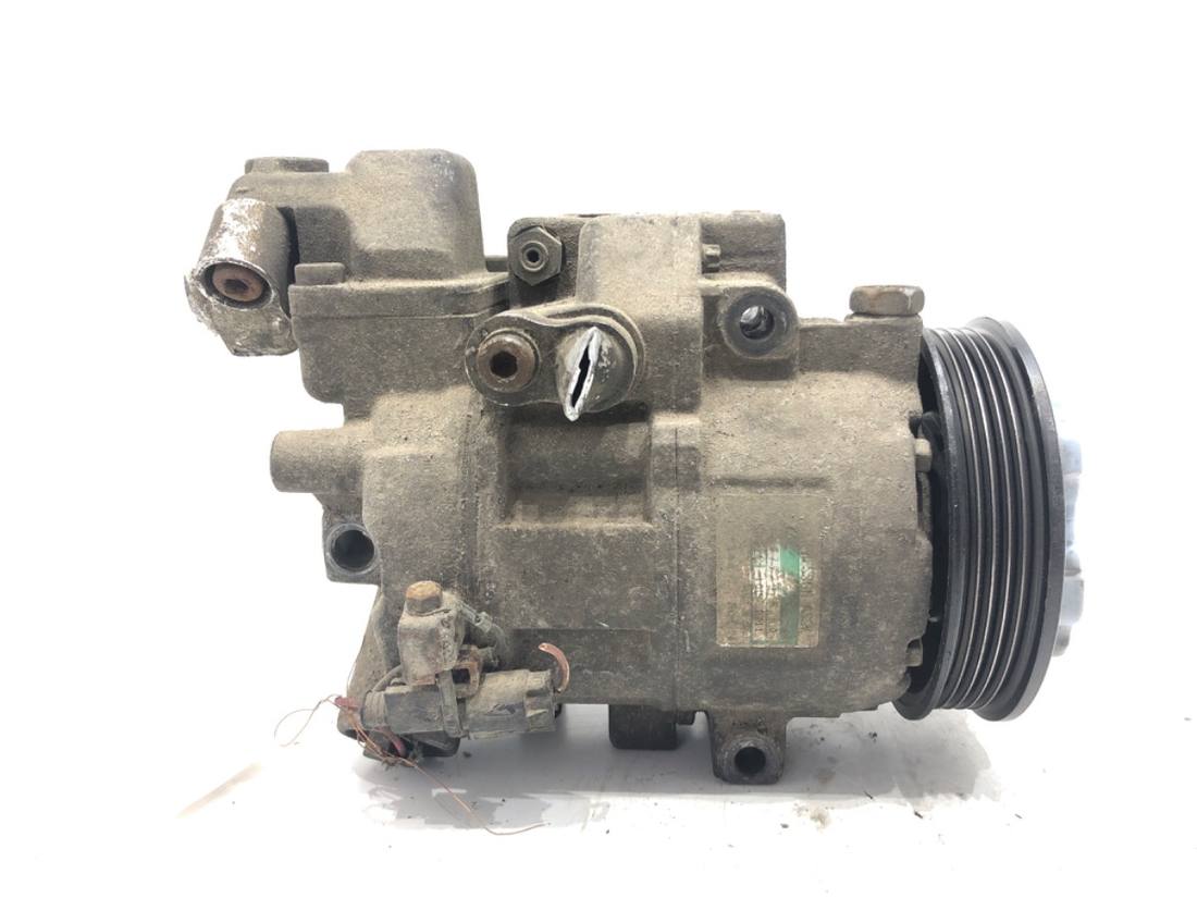 Компрессор кондиционера Mercedes Vaneo 447220-8360