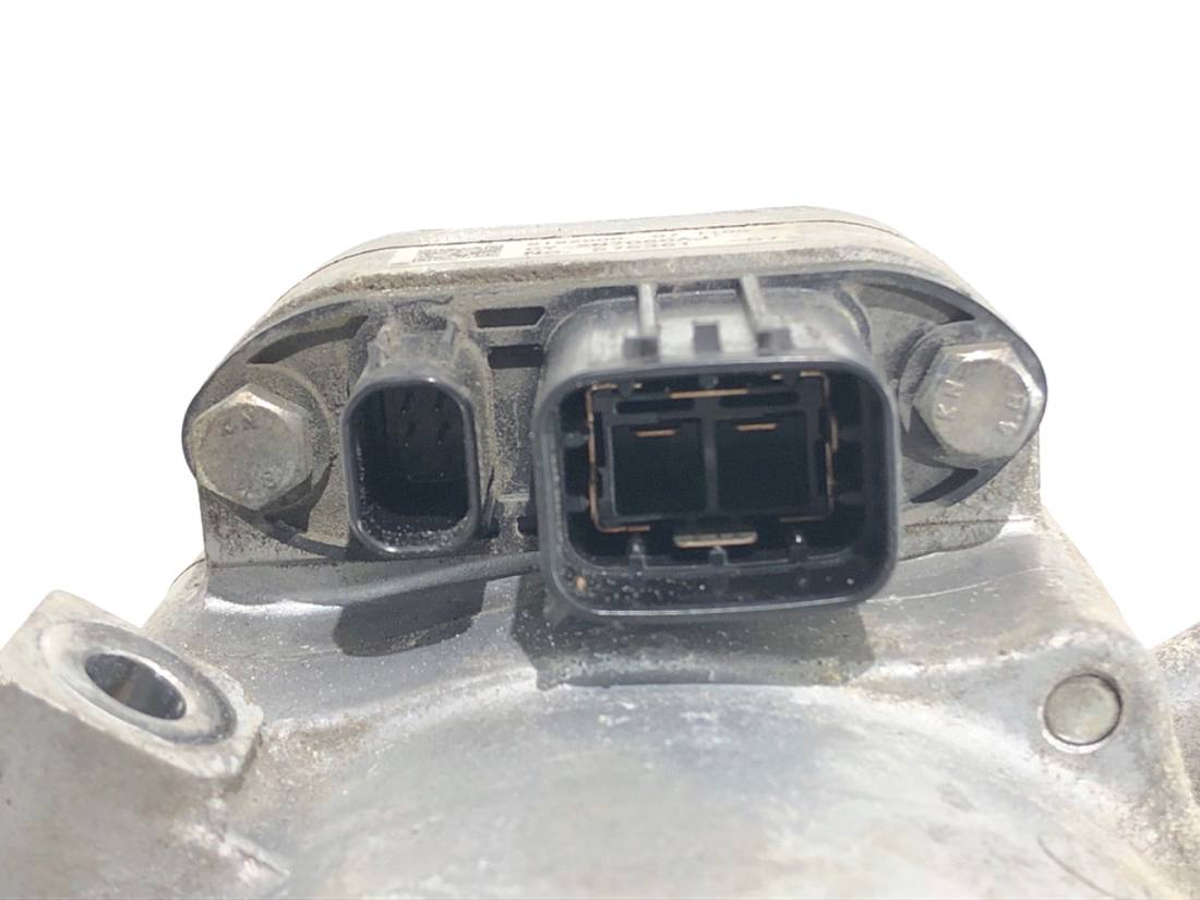 Компресор кондиціонера Nissan Leaf 92600-1MG0A — фото деталі 4