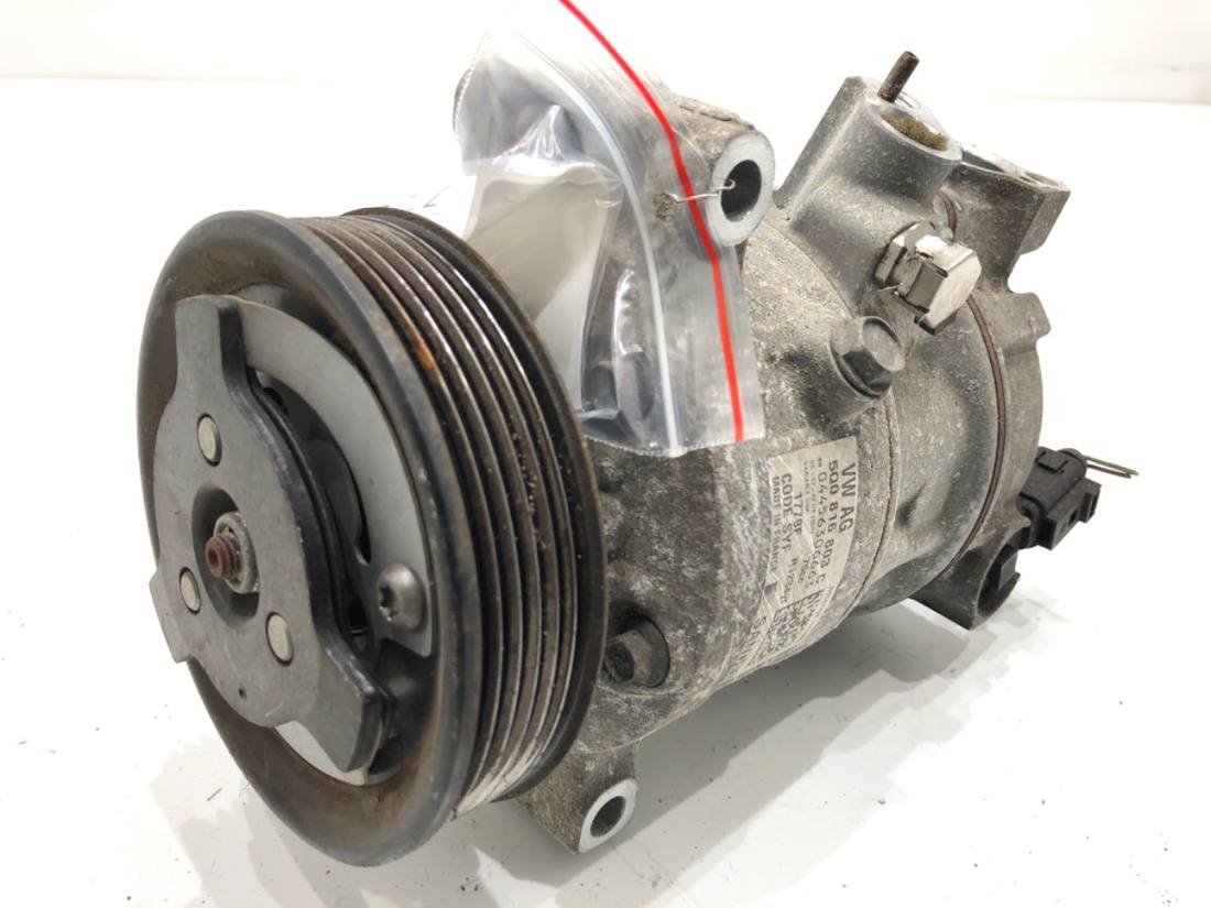 Компрессор кондиционера Seat Ibiza 5Q0816803C