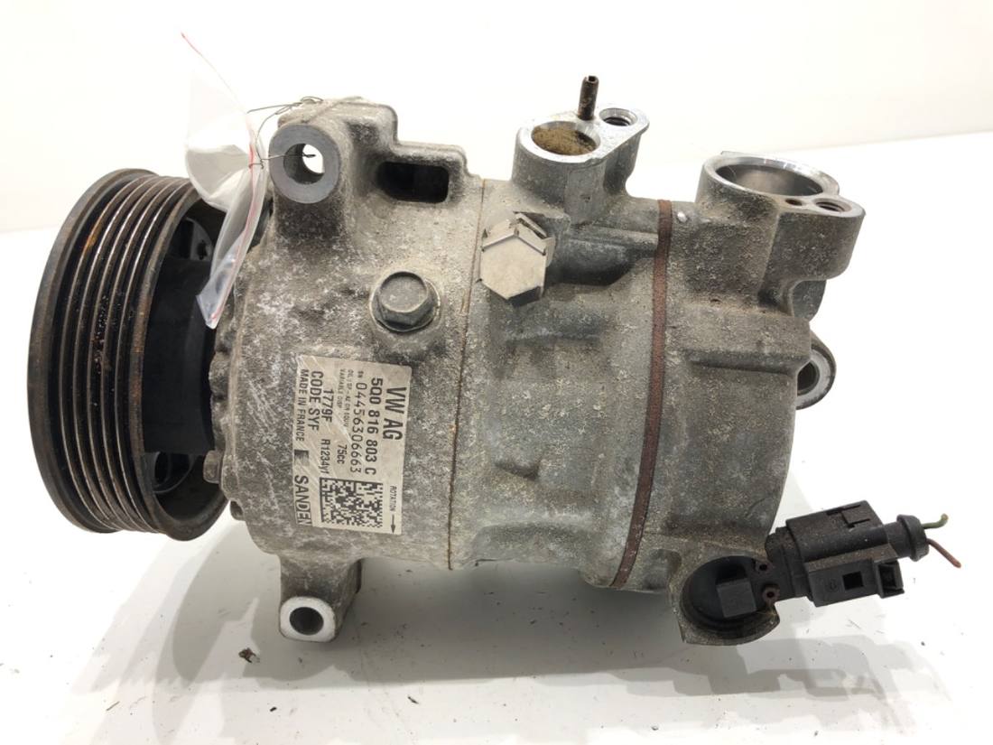 Компрессор кондиционера Seat Ibiza 5Q0816803C — фото детали 2