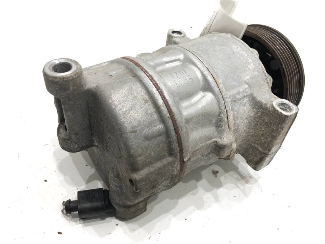 Компрессор кондиционера Seat Ibiza 5Q0816803C — фото детали 4