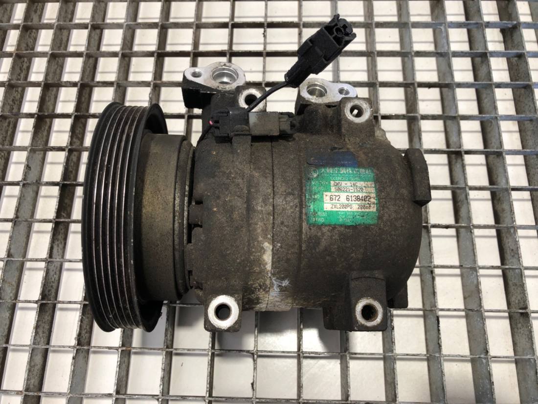 Компрессор кондиционера Ssangyong Musso 506221-1520