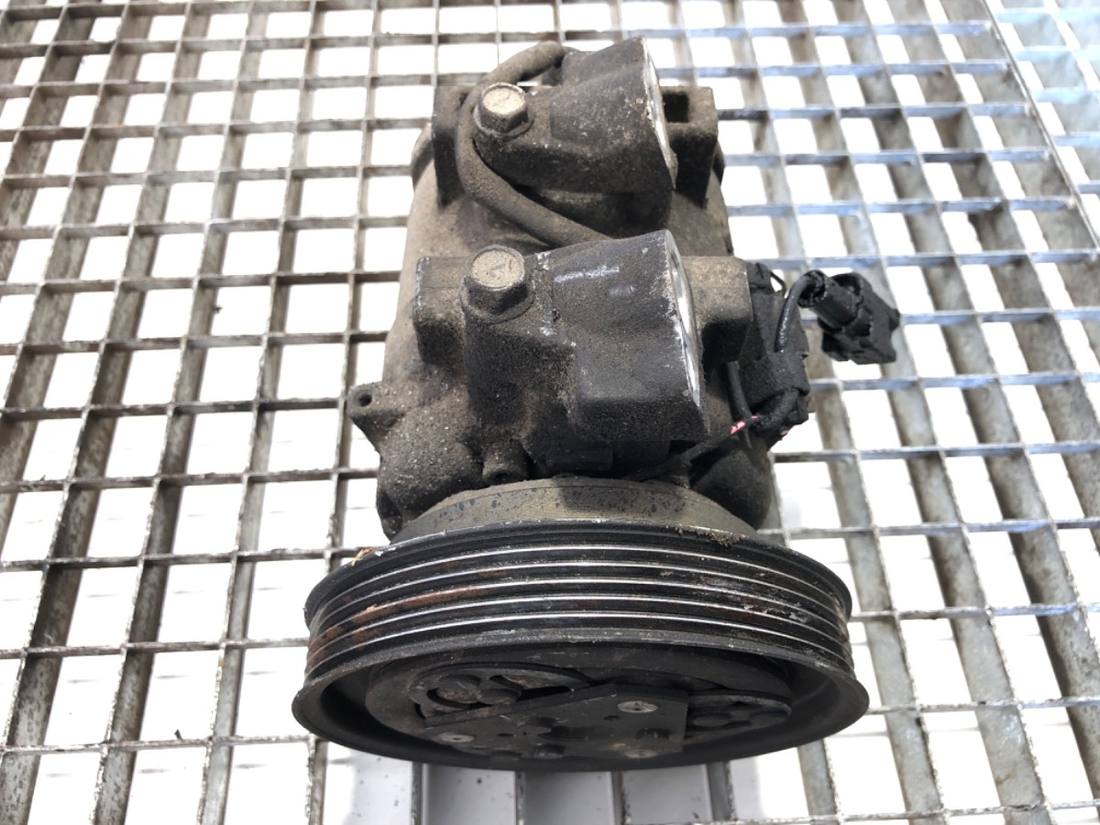 Компрессор кондиционера Ssangyong Musso 506221-1520 — фото детали 4