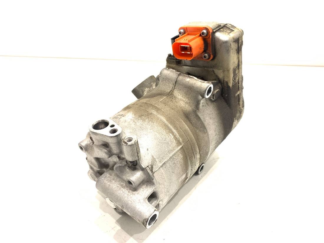 Компресор кондиціонера Audi A7 4G 4G0816797F