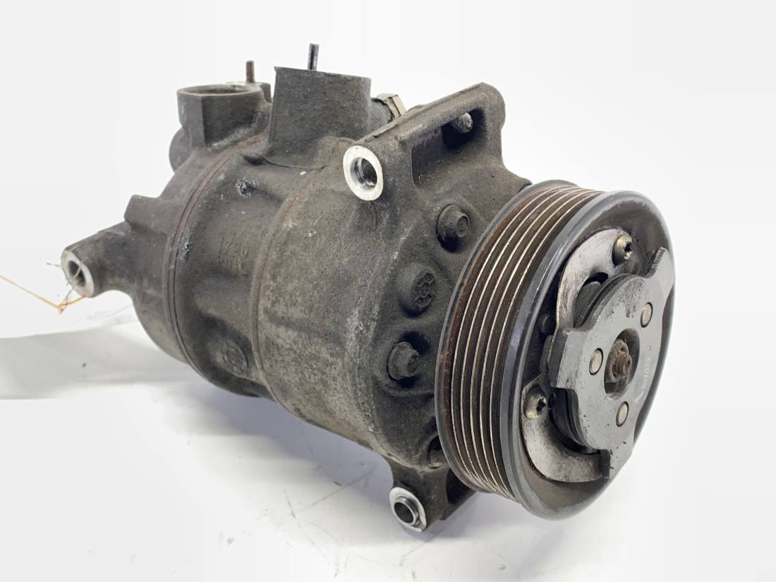 Компресор кондиціонера Skoda Rapid 5Q0820803C