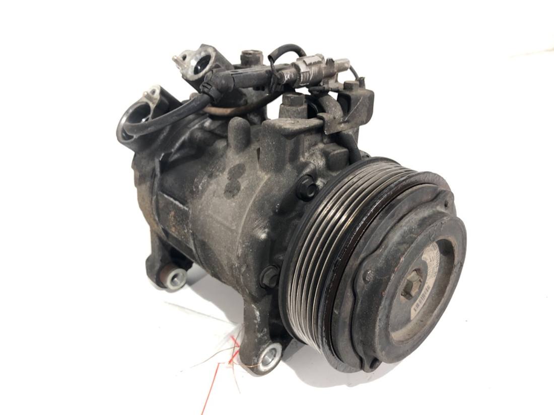 Компресор кондиціонера BMW X1 E84 9273694
