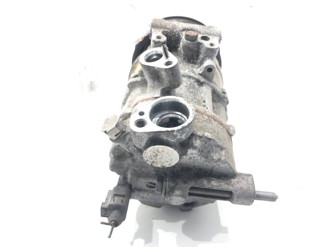 Компресор кондиціонера Seat Leon 5Q0820803 — фото деталі 3