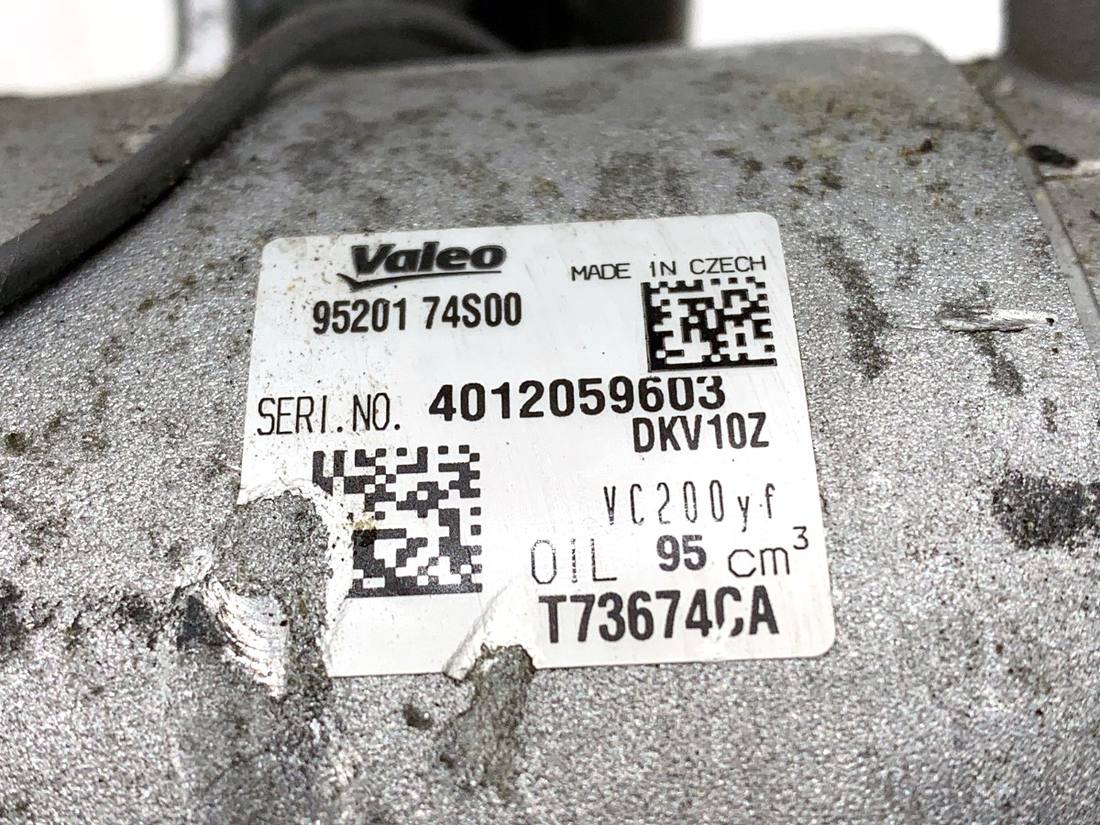 Компрессор кондиционера Suzuki S-Cross 95201-74S00 — фото детали 5