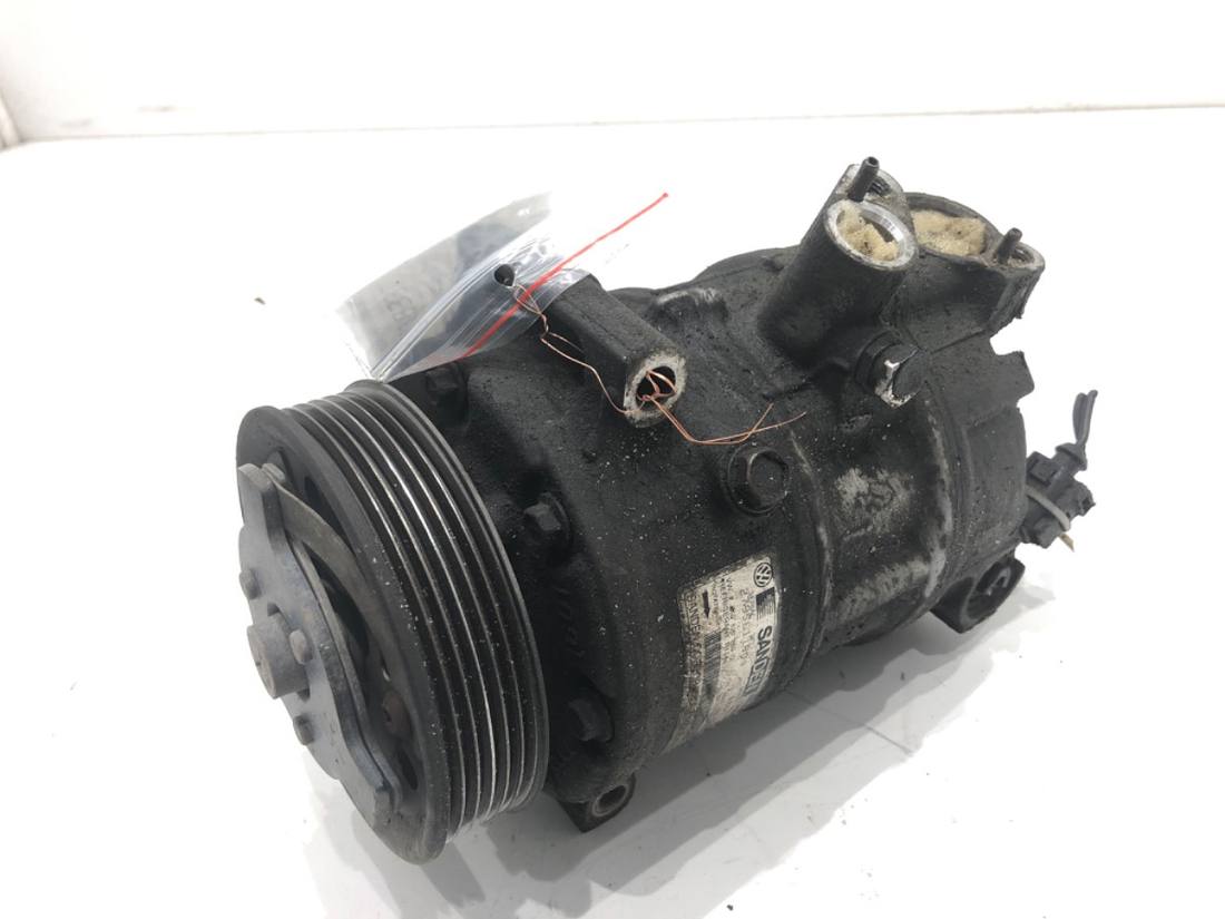 Компрессор кондиционера Volkswagen Passat B6 1K0620859Q