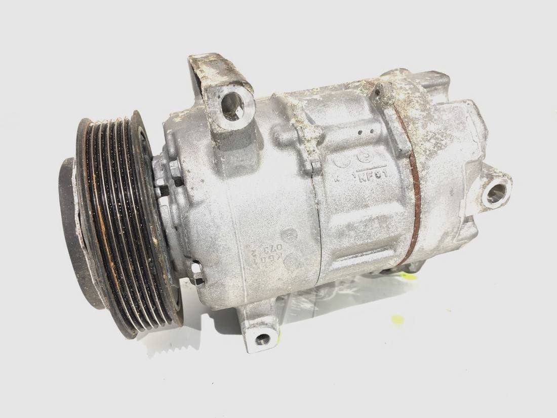 Компресор кондиціонера Nissan X-trail 926004MS1A — фото деталі 3
