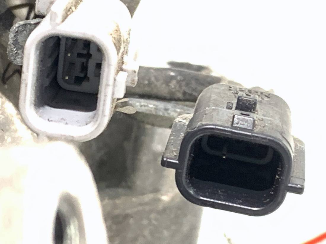 Компресор кондиціонера Nissan X-trail 926004MS1A — фото деталі 5