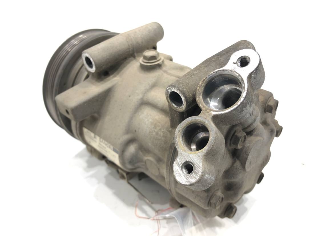 Компресор кондиціонера Mercedes Citan W415 926002803R — фото деталі 2