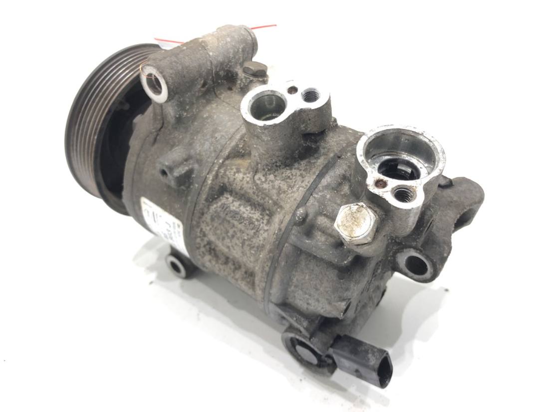 Компресор кондиціонера Volkswagen Golf 7 5Q0816803J — фото деталі 2