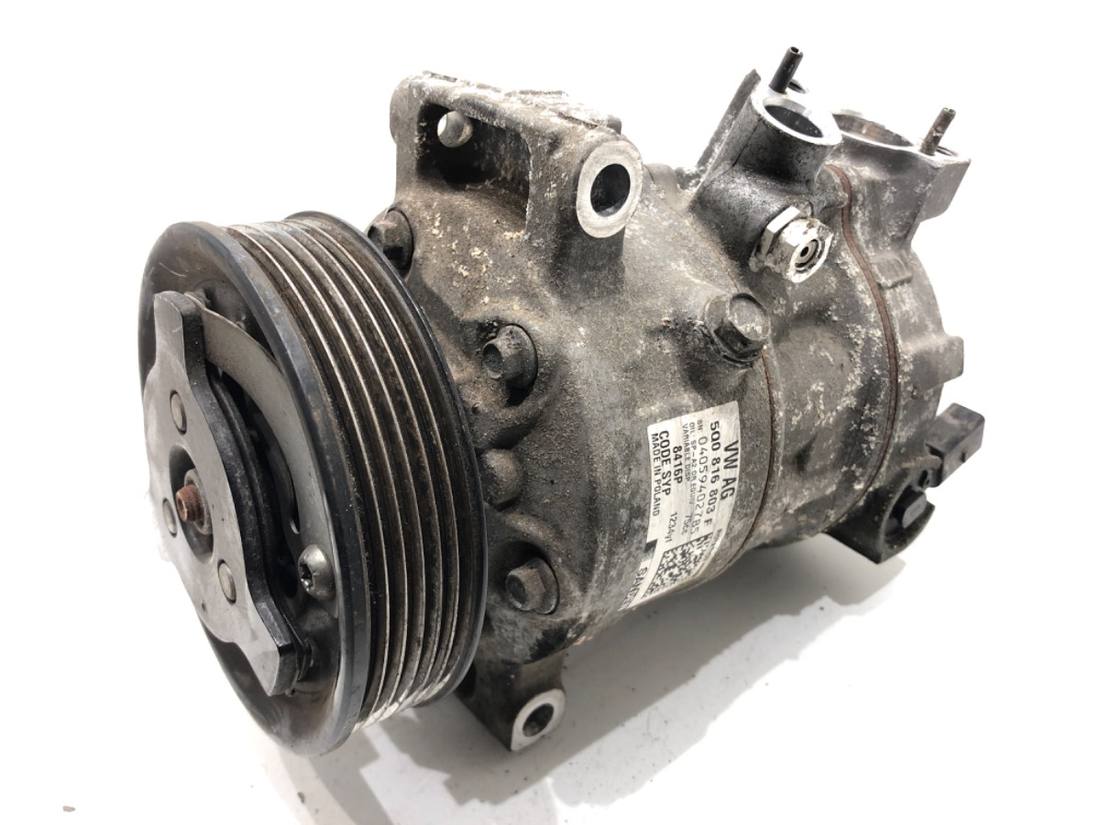 Компрессор кондиционера Skoda Octavia 3 5Q0816803F