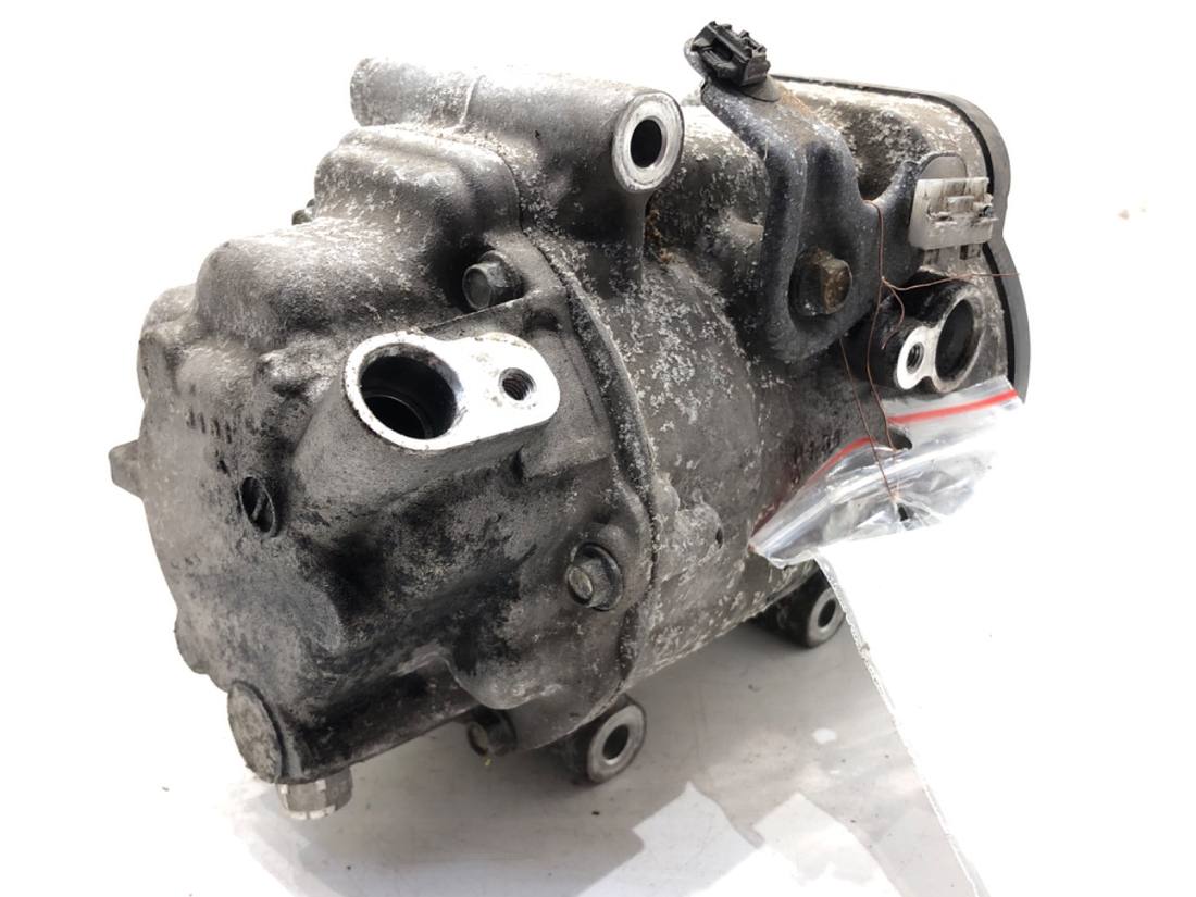 Компресор кондиціонера Toyota Corolla E21 ESB20C
