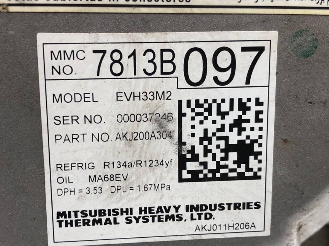 Компрессор кондиционера Mitsubishi Outlander AKJ200A304 — фото детали 5