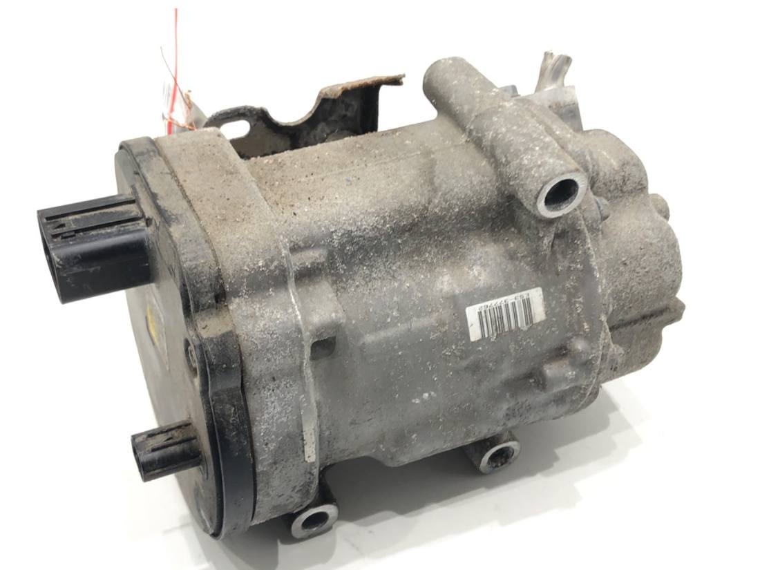 Компресор кондиціонера Toyota Corolla E21 042400-1201