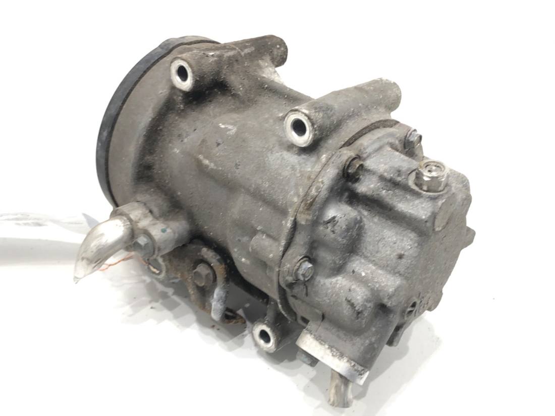 Компресор кондиціонера Toyota Corolla E21 042400-1201 — фото деталі 2
