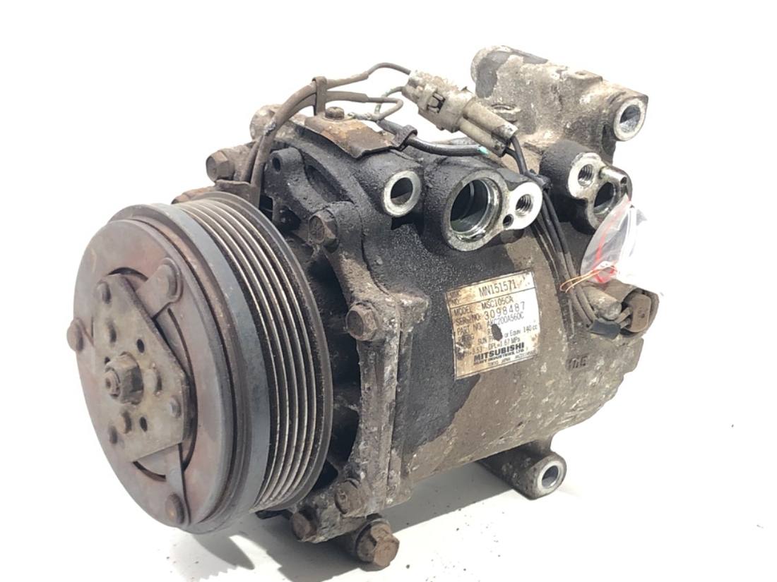 Компрессор кондиционера Mitsubishi Outlander MN151571