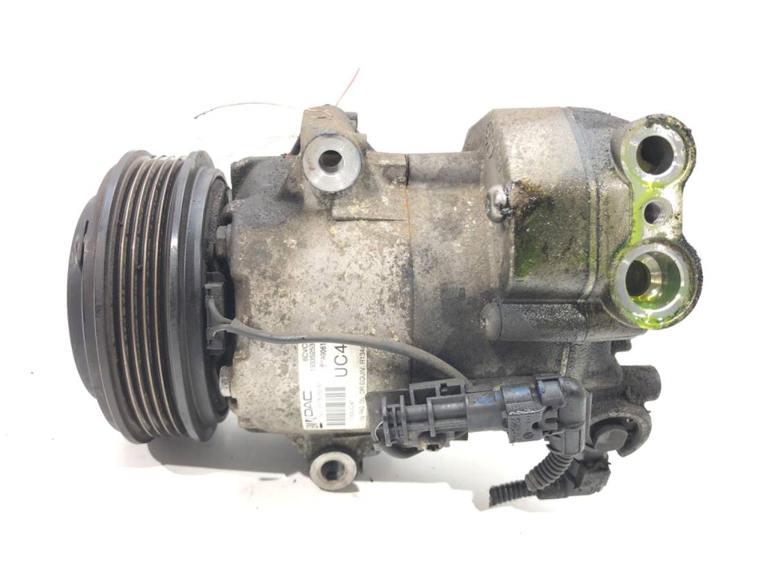 Компресор кондиціонера Chevrolet Cruze 557805030 — фото деталі 3