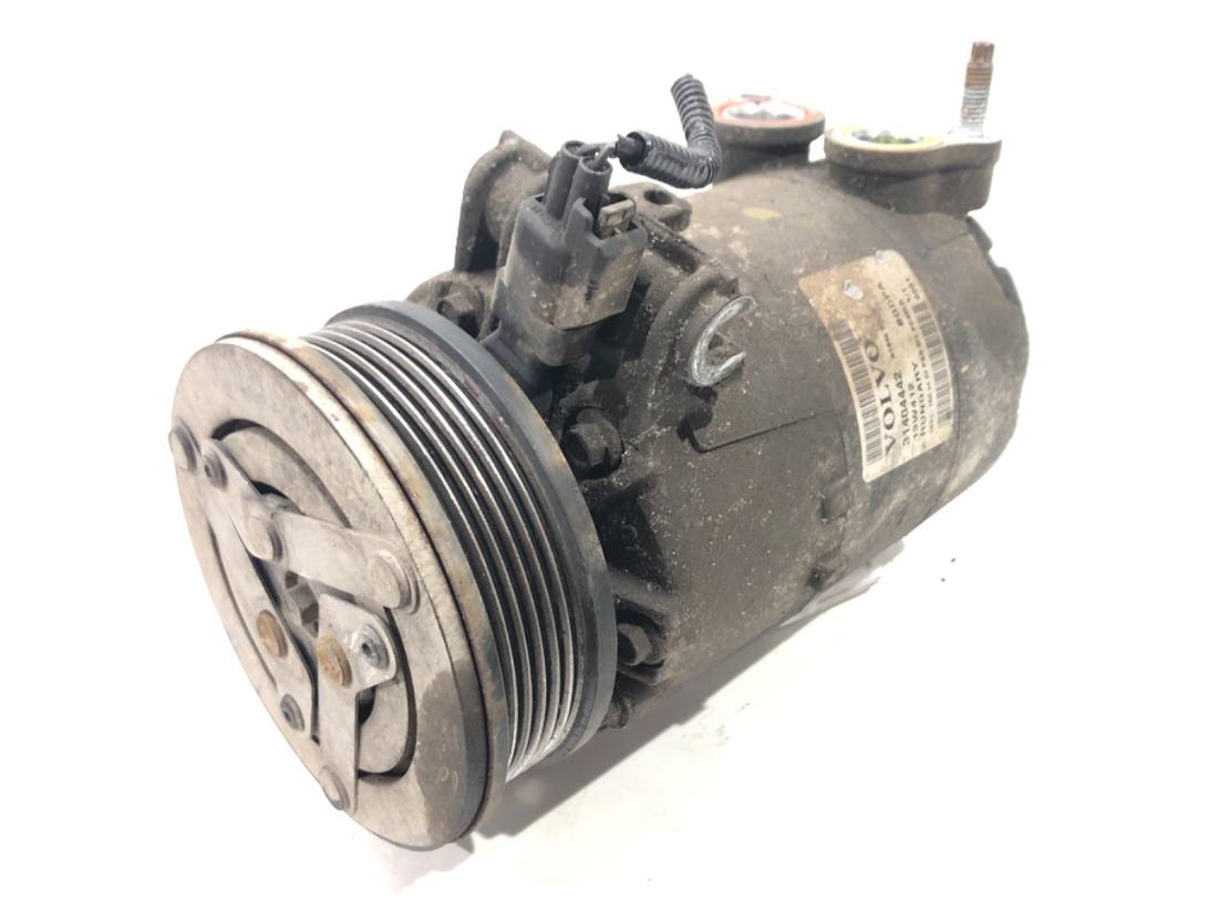 Компресор кондиціонера Volvo V70 31404442