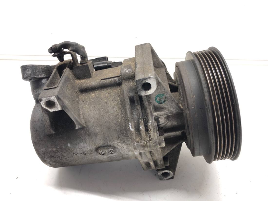 Компресор кондиціонера Nissan Juke 926003VD0A