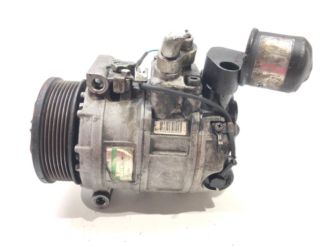 Компрессор кондиционера Mercedes S W221 A0002306411