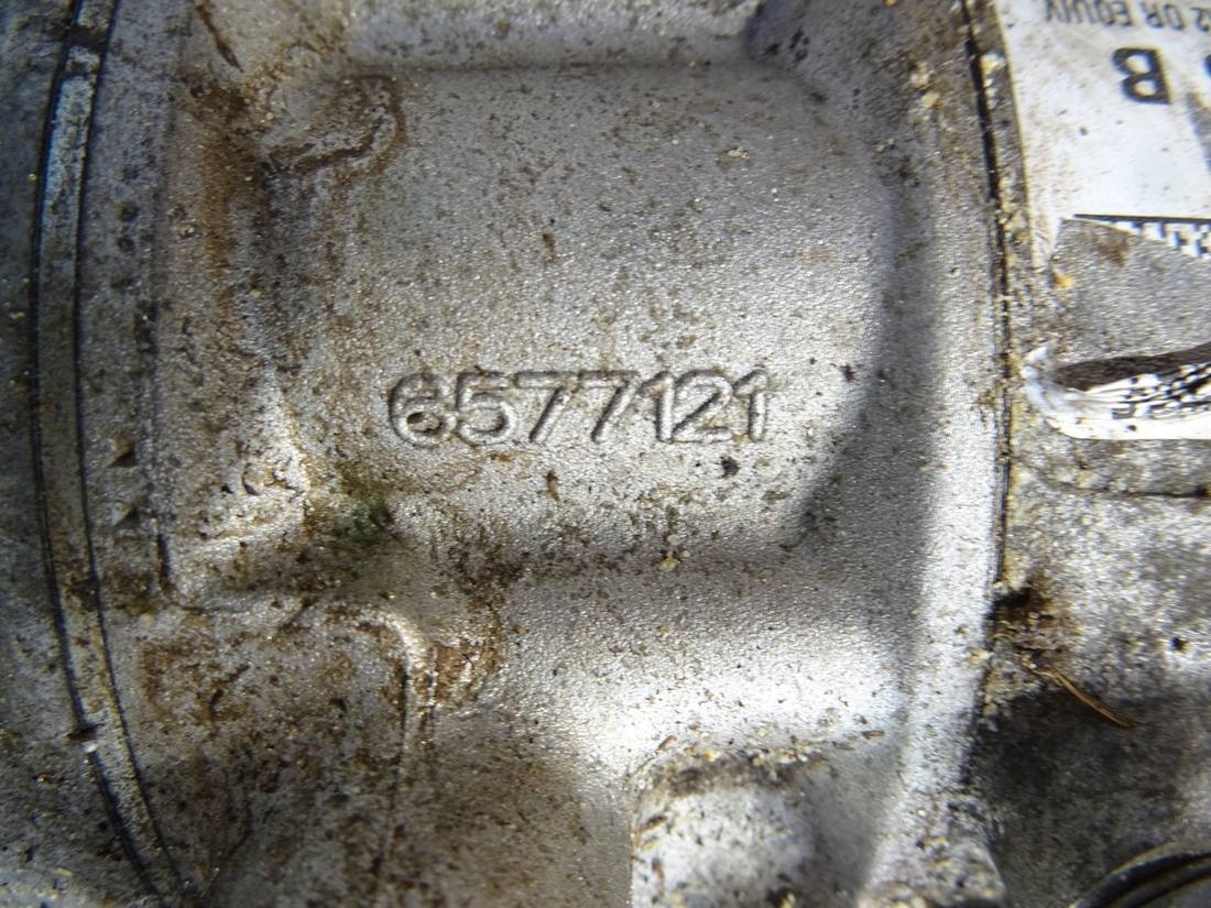 Компрессор кондиционера Skoda Octavia 3 — фото детали 4