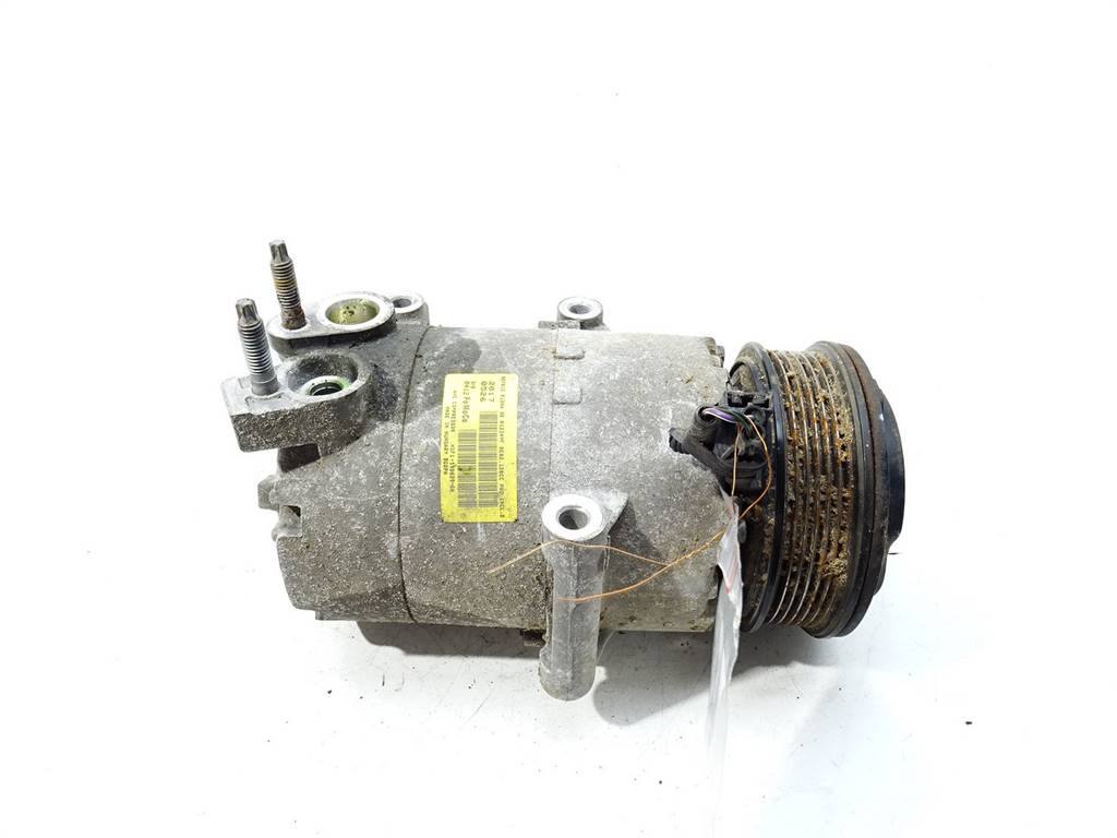 Компресор кондиціонера Ford Focus H1F1-19D629-GA — фото деталі 3