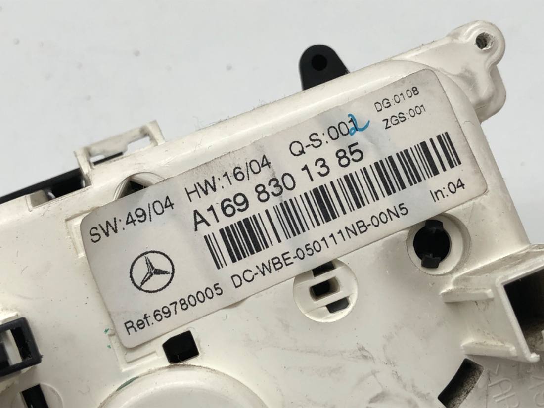 Блок керування пічкою клімат Mercedes A W169 A1698301385 — фото деталі 4
